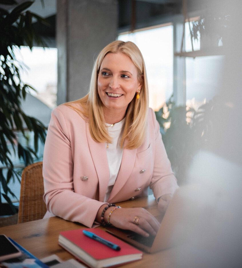 Dr. Marie-Christine Frank - Profilbild (Foto: Rheinproduktiv) Profilbild der Kommunikations- und PR-Expertin Dr. Marie-Christine Frank